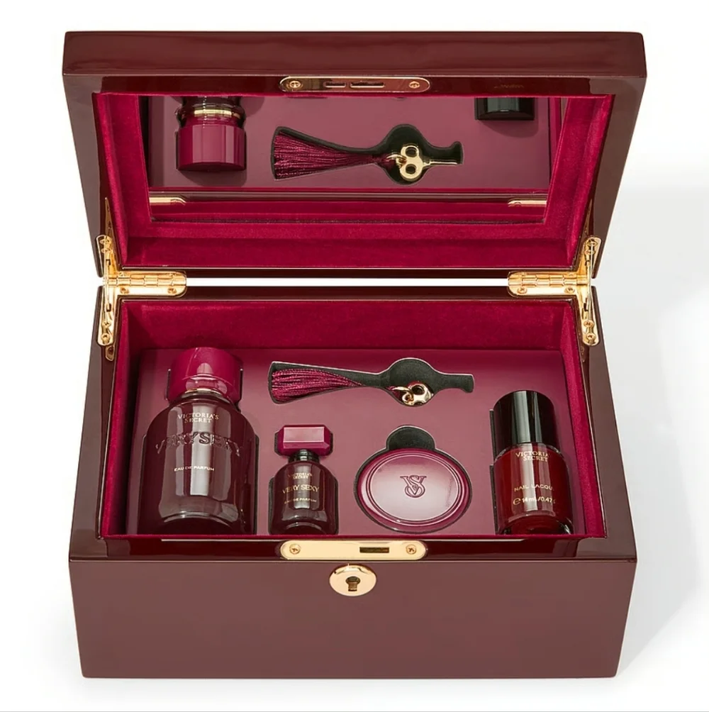 Victoria's Secret Very Sexy Gift Set w - Picture 1 of 4